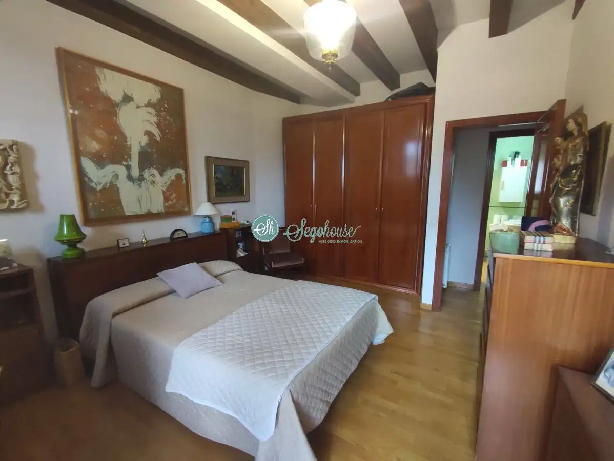 Bedroom of Flat for sale in Segovia  with Heating