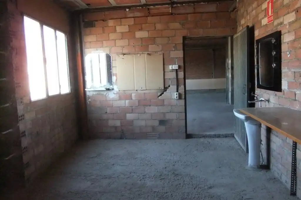 Business premises for sale in Avinguda de la Sardana 8, imagen 3