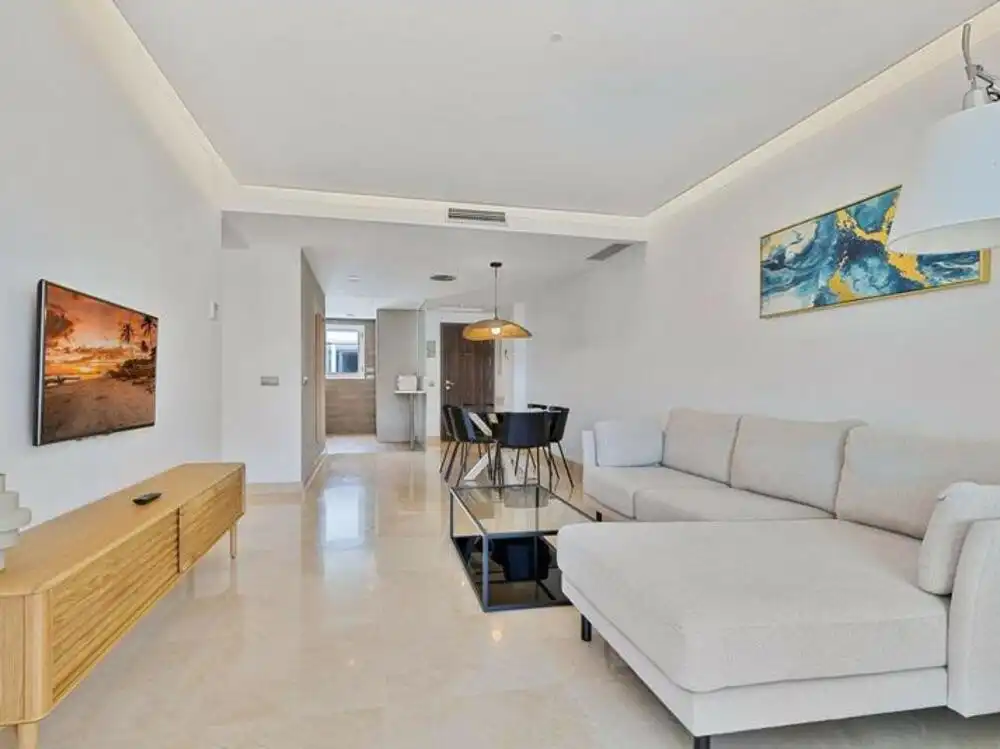 Penthouse with pool for sale in San Pedro de Alcántara, imagen 3