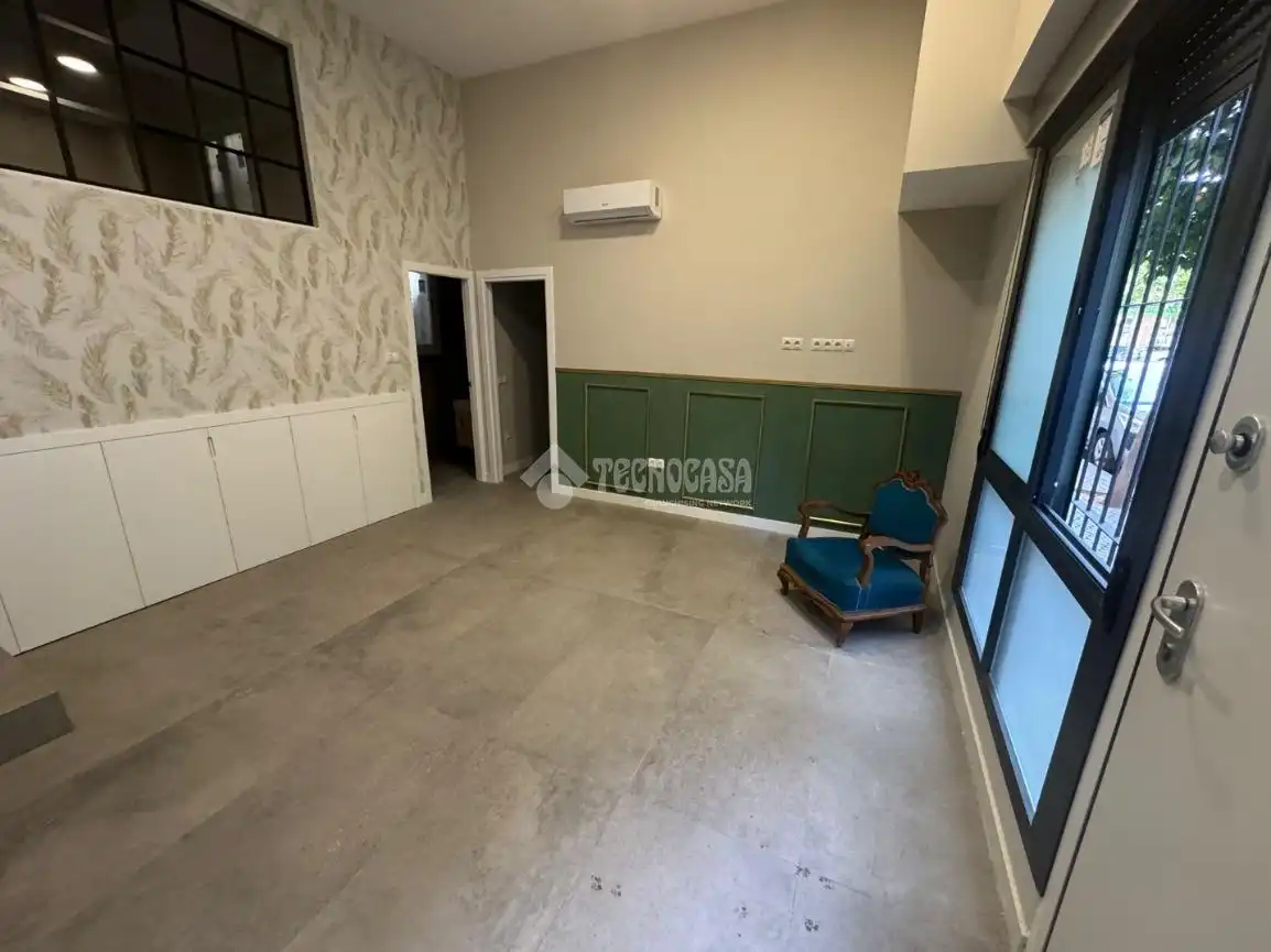 Flat for rent in Sevilla  with Air Conditioner