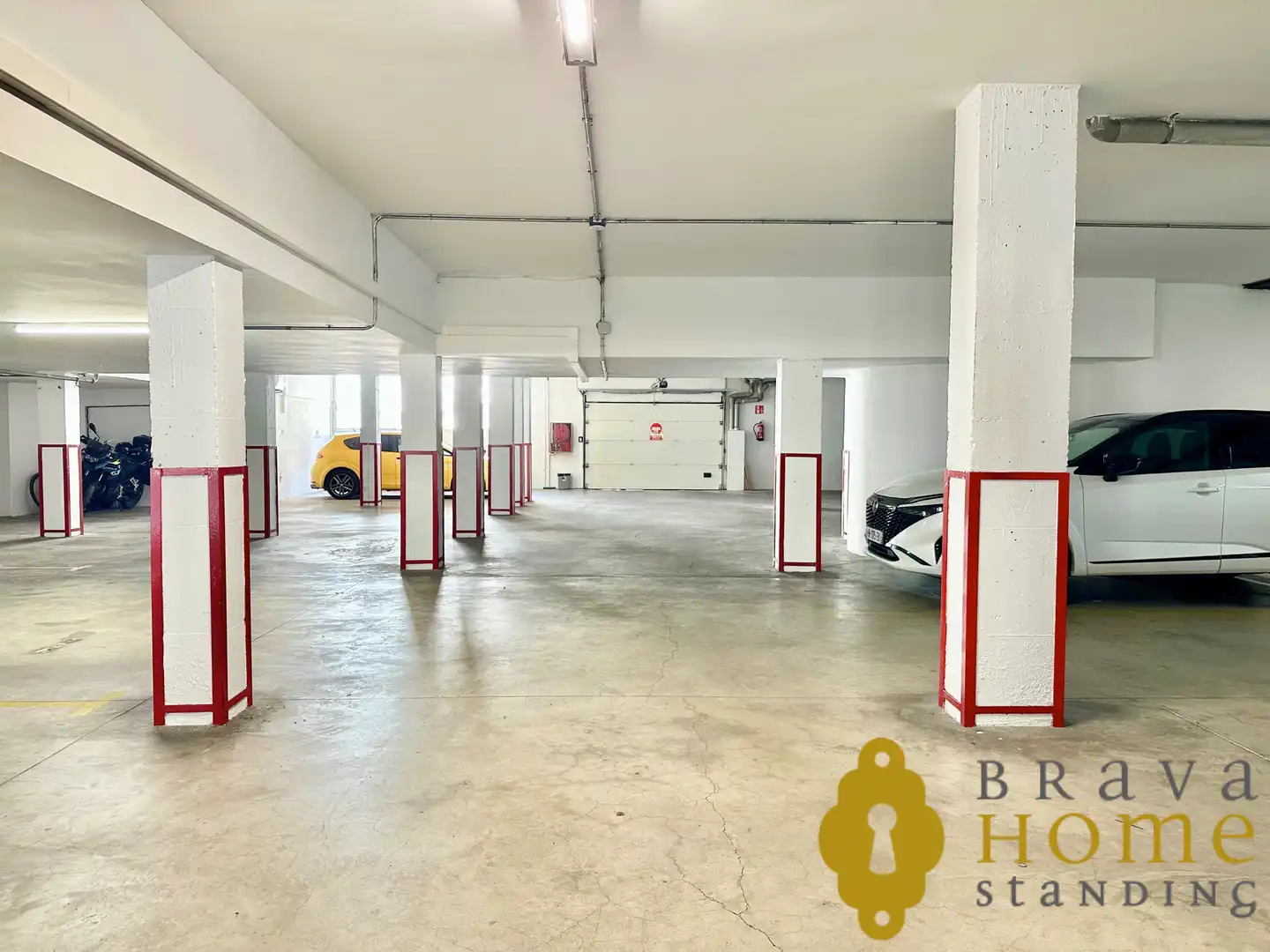 Parking de Ático en venta en Roses con Aire acondicionado, Terraza y Trastero