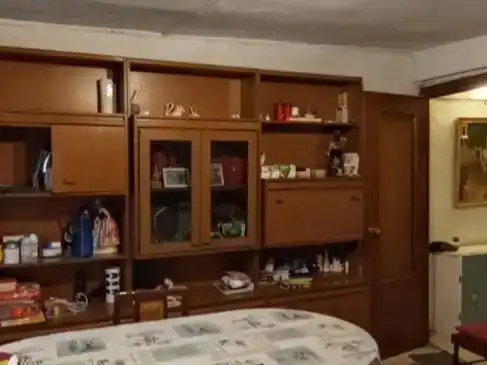 Habitación de Piso en venta en Salvacañete con Trastero, Amueblado y Balcón