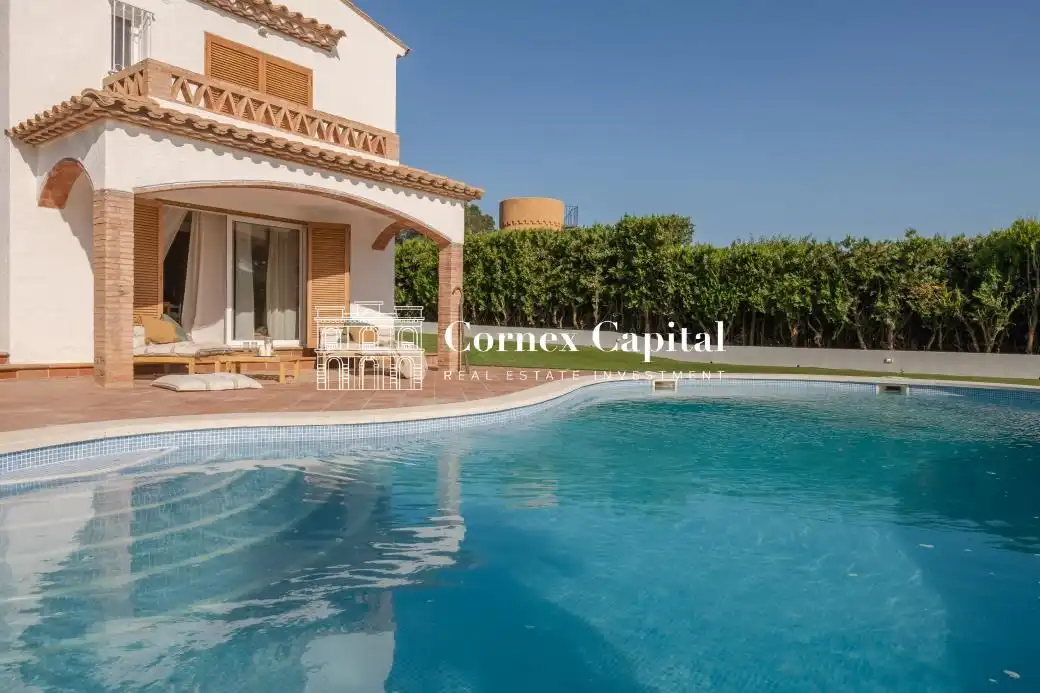 Casa con piscina en venta en l´Estartit, imagen 47