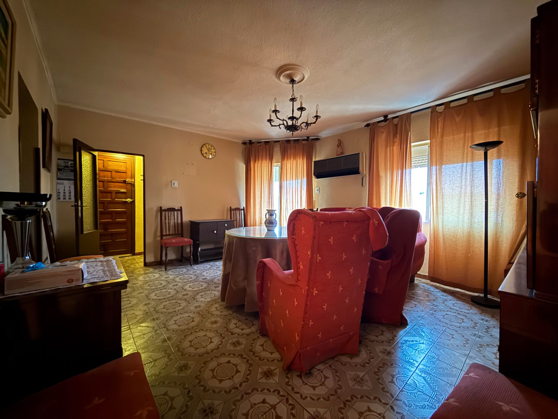 Living room of Flat to rent in Plasencia  with Air Conditioner, Heating and Furnished