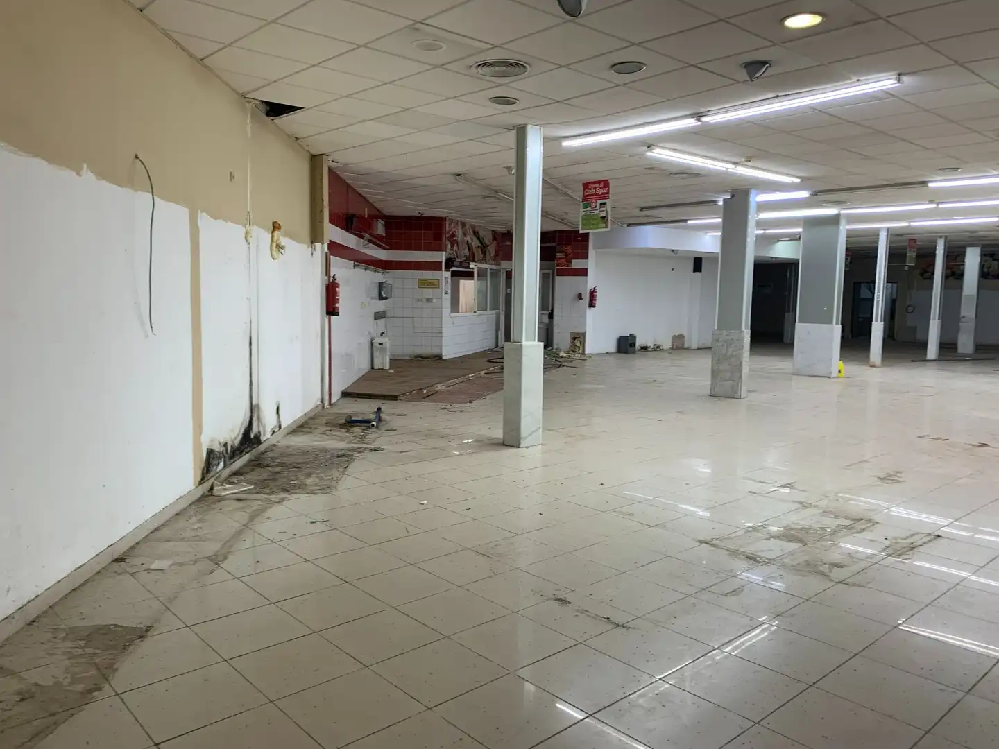 Commercial properties for rent in Alicante / Alacant  with Air Conditioner, Furnished and Alarm