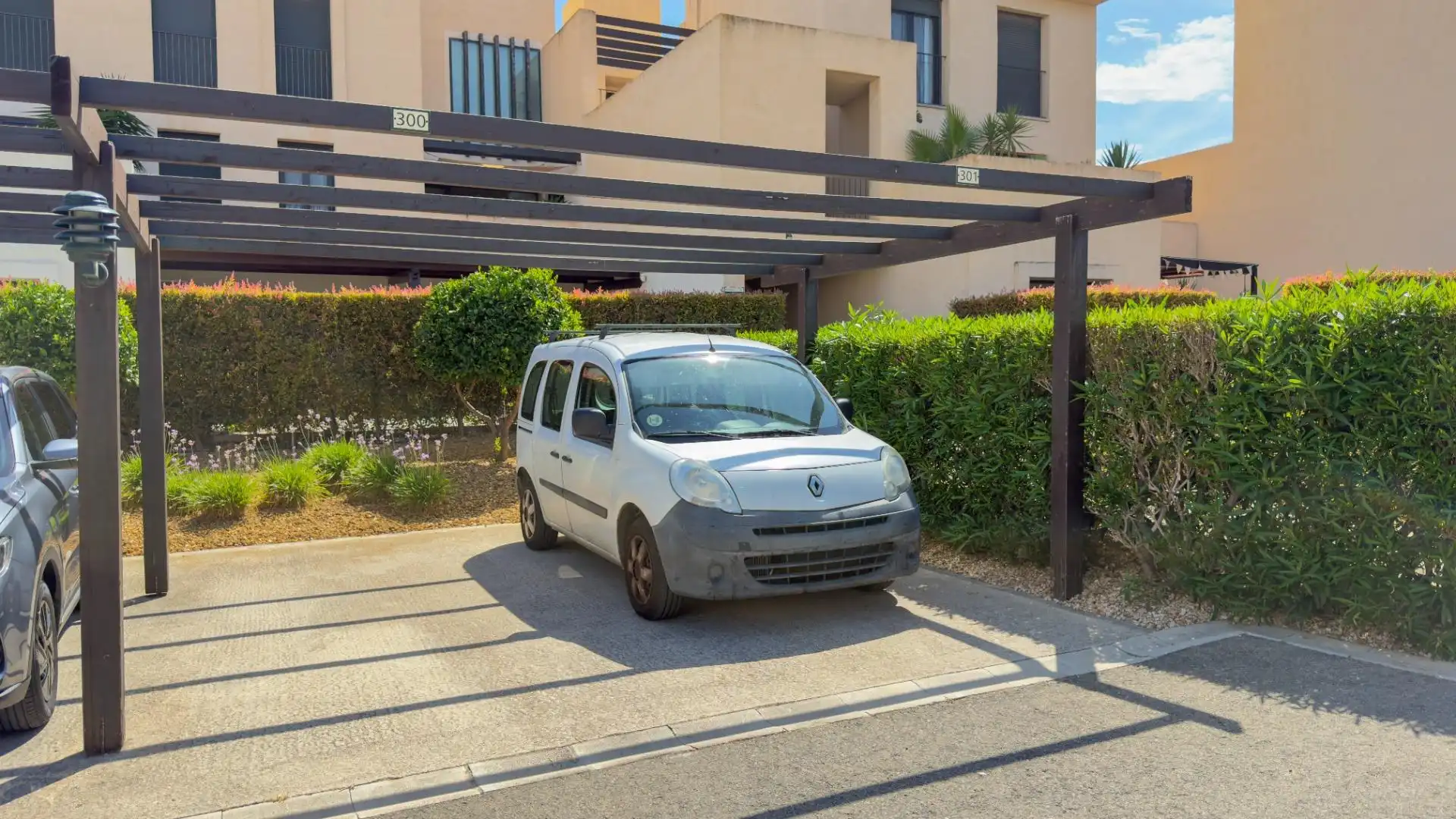 Parking de Ático en venta en Murcia con Aire acondicionado, Calefacción y Jardín privado