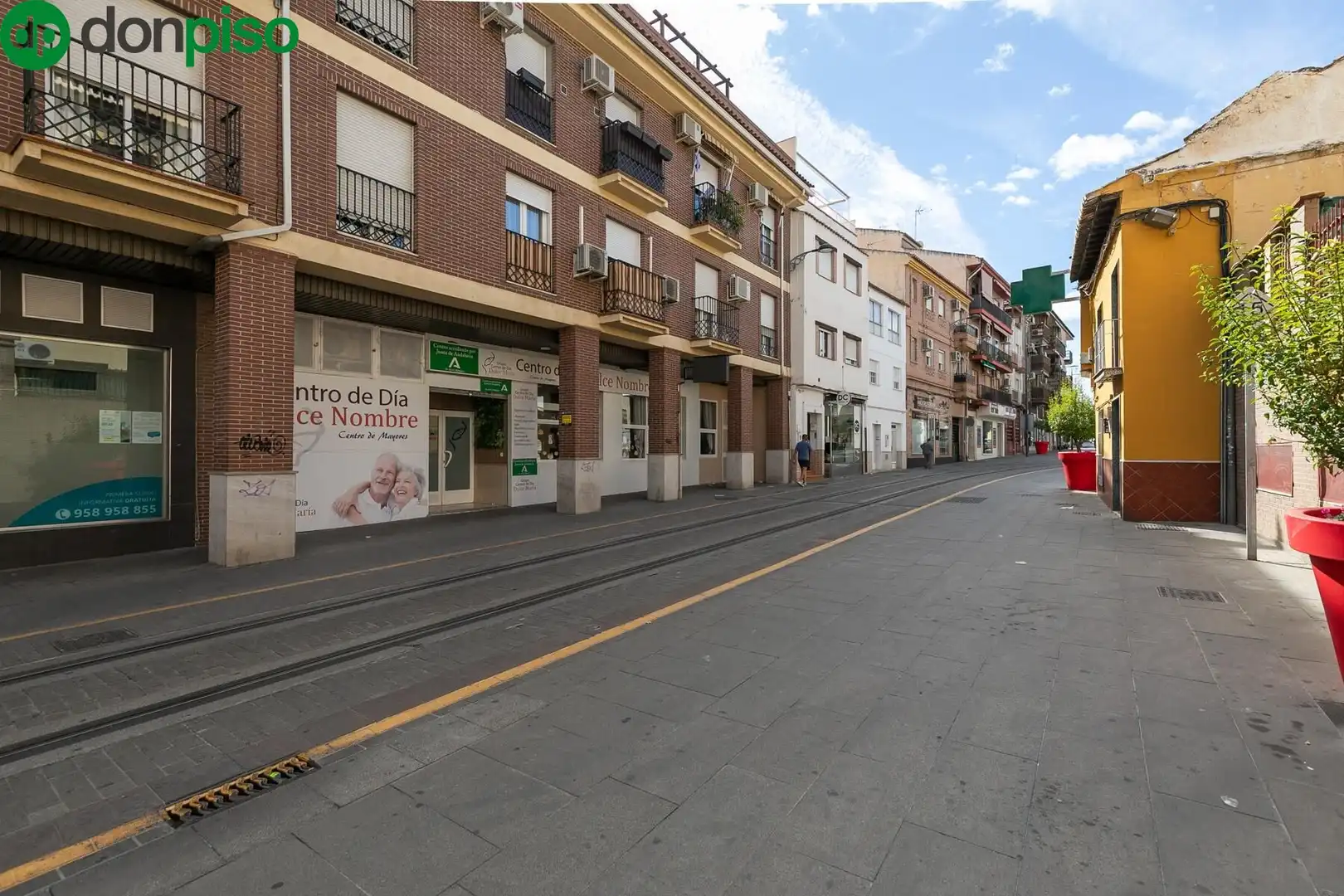 Vista exterior de Ático en venta en Armilla con Aire acondicionado, Terraza y Trastero