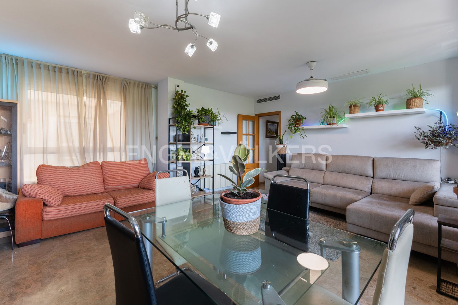 Living room of Apartment for sale in Mislata  with Air Conditioner, Heating and Balcony
