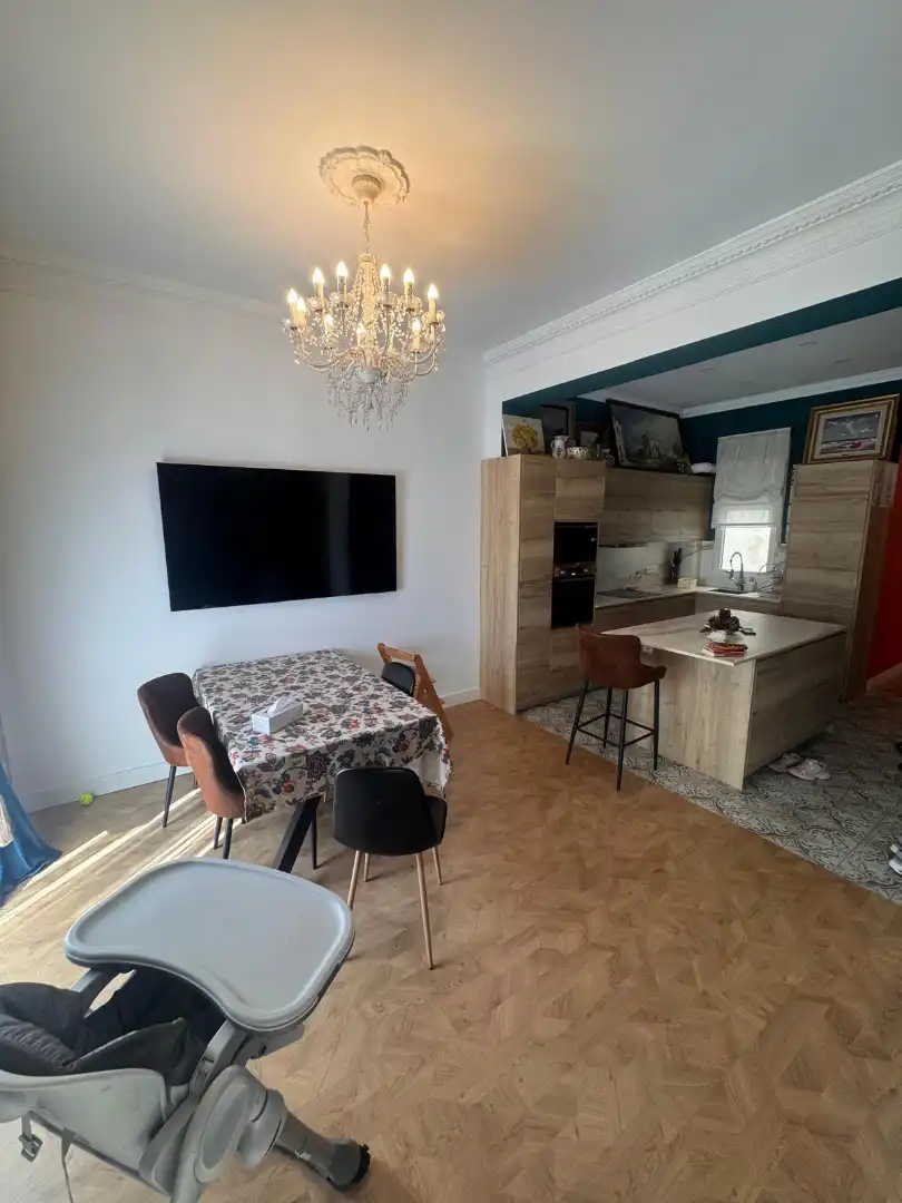 Wohnung zur Miete in Carrer de la Reina Na Germana, Gran Via