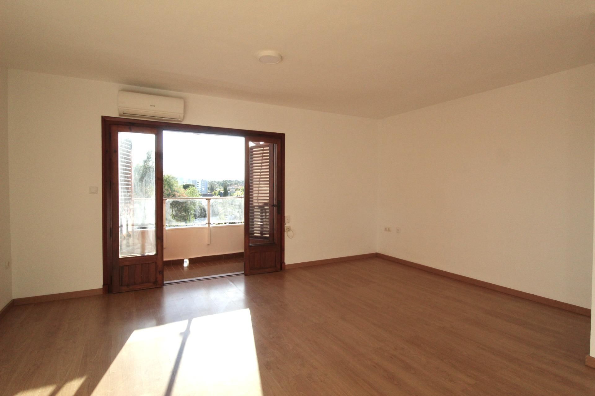 Bedroom of Flat for rent in L'Eliana  with Air Conditioner, Terrace and Balcony