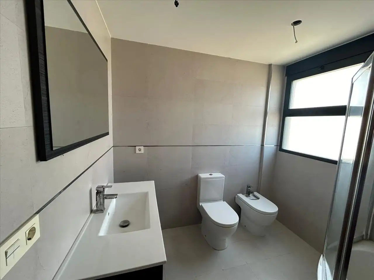 Baño de Piso en venta en Valencia con Terraza y Trastero