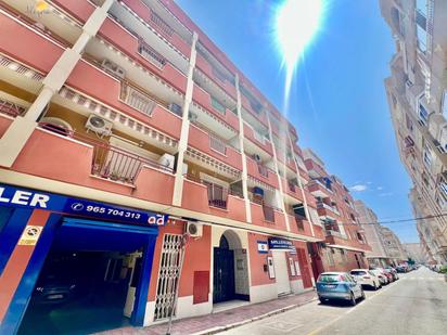 Exterior view of Study for sale in Torrevieja  with Air Conditioner, Heating and Terrace