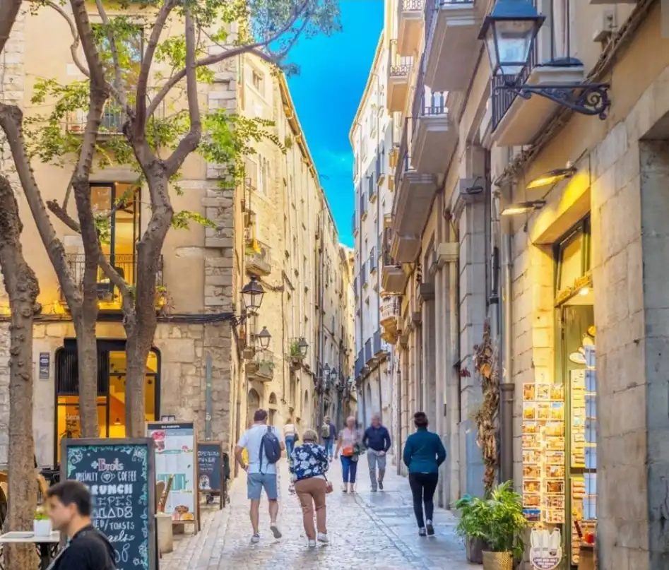 Außenansicht von Maisonette zur Miete in Girona mit Klimaanlage, Heizung und Terrasse