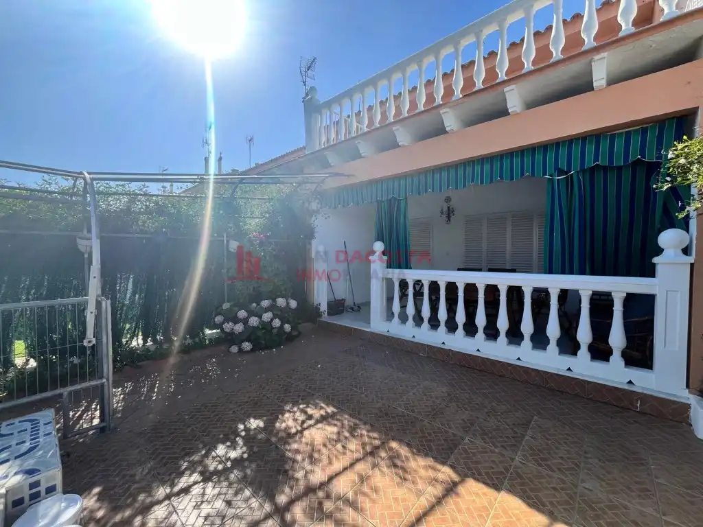 Garden of Houses for rent in La Antilla
