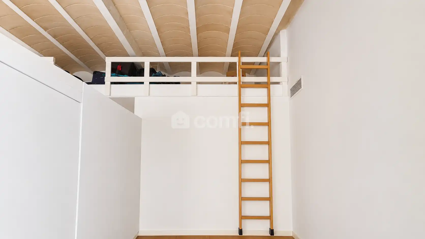 Appartamento con terrazza in vendita a Carrer de la Cera, imagen 6