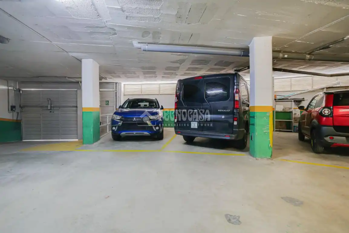 Parking de Piso en venta en Terrassa
