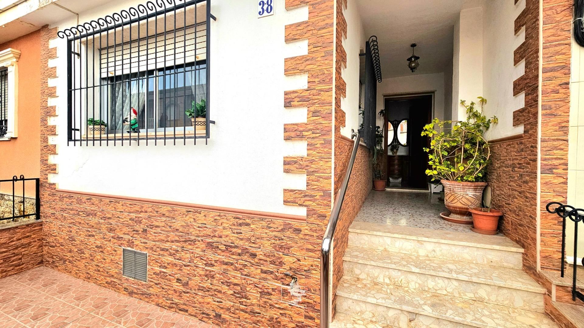 Exterior view of House or chalet for sale in Cartagena  with Air Conditioner, Private garden and Terrace