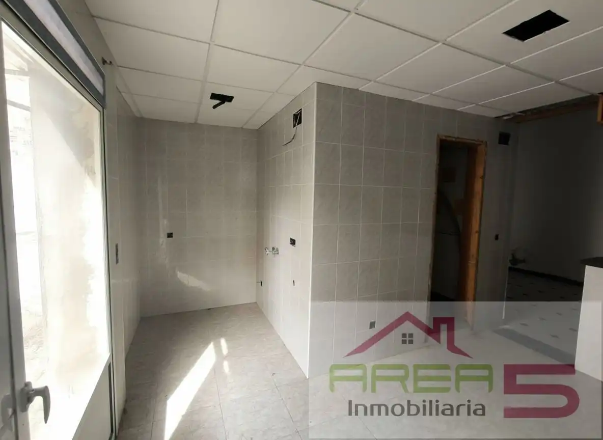 Casa adosada en venta en Santa Amalia con Trastero y Balcón
