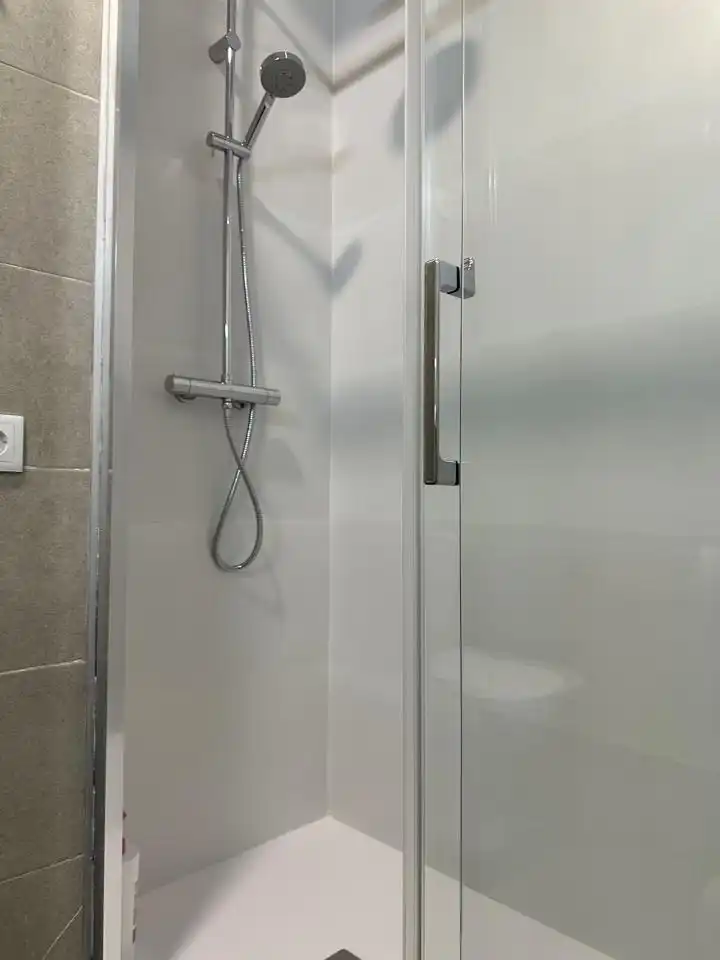 Badezimmer von Wohnung zur Miete in Chamberí