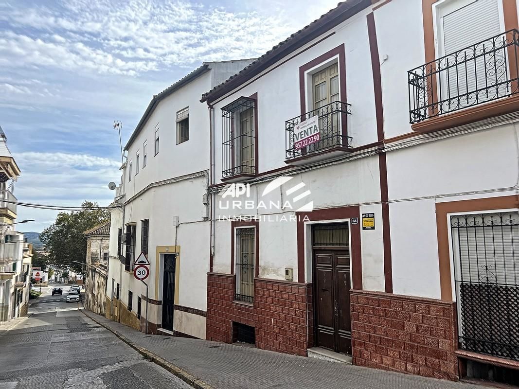 Exterior view of House or chalet for sale in Montilla  with Terrace and Balcony