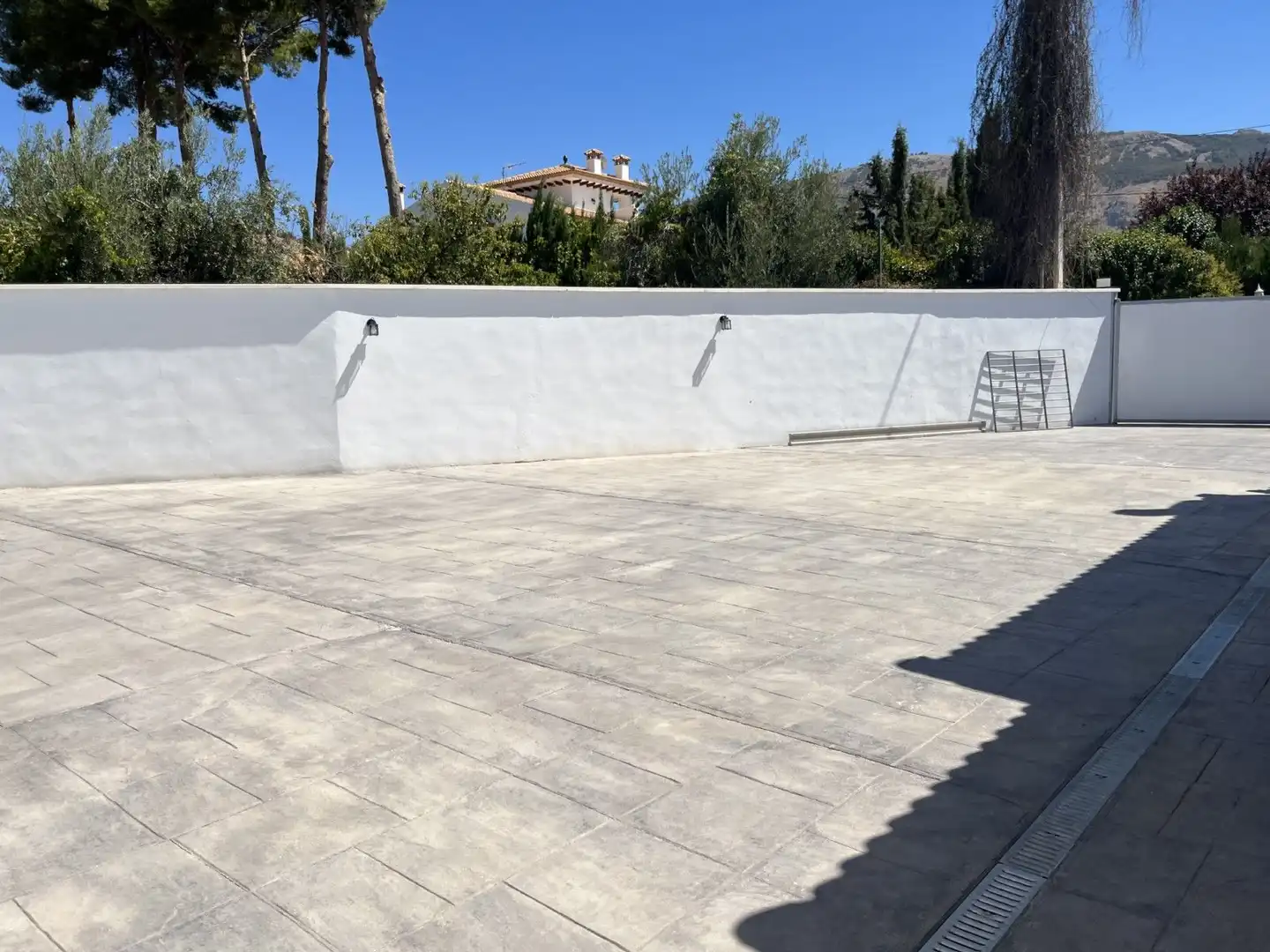 Terrassa de Casa o xalet en venda en Jaén amb Aire condicionat, Calefacció i Jardí privat