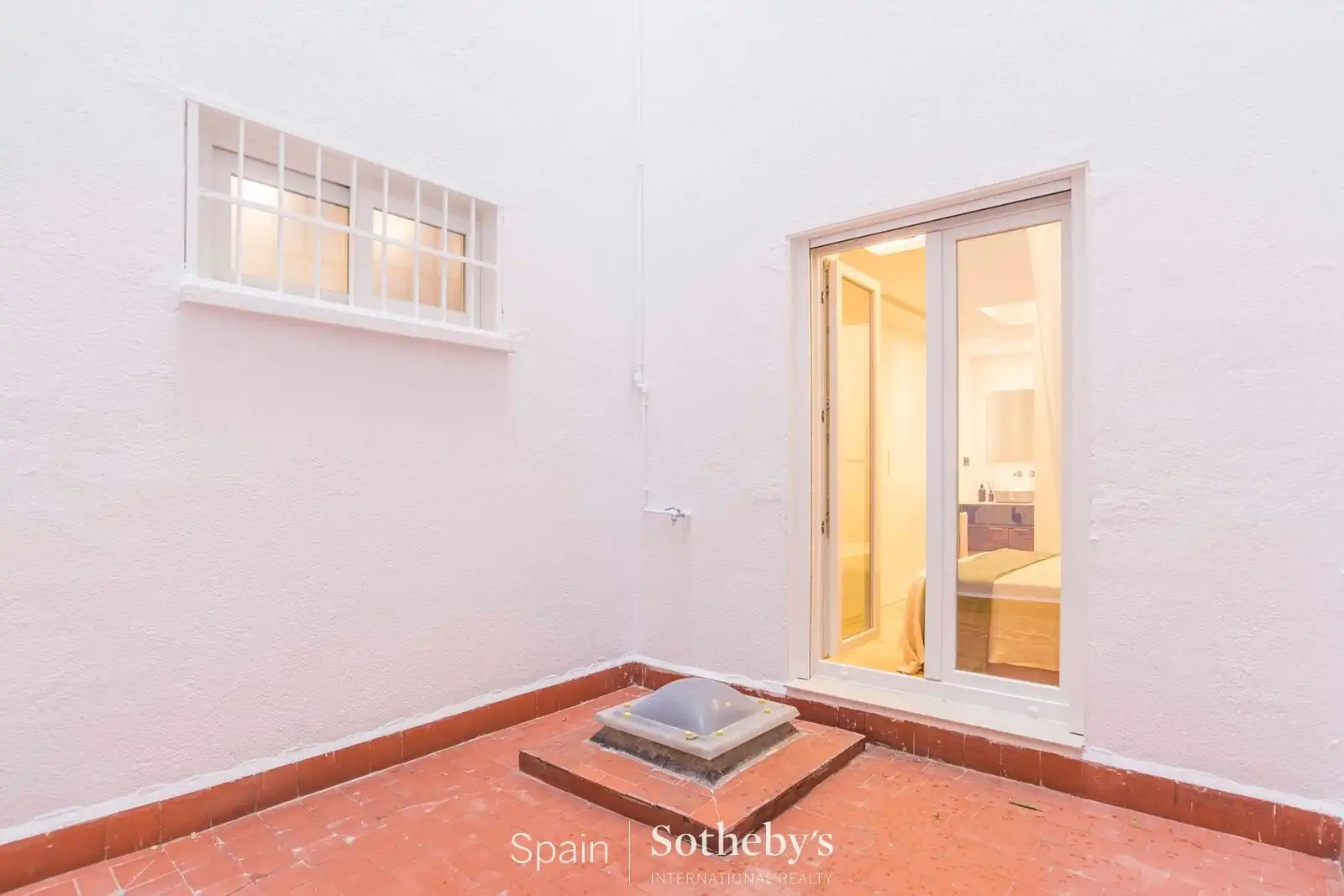 Apartments for sale in Madrid  with Air Conditioner