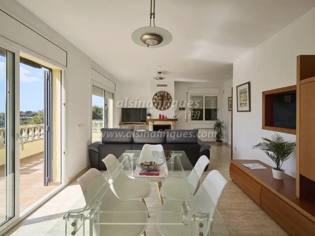 Casa o xalet en venda a Lloret Verd - Els Pinars