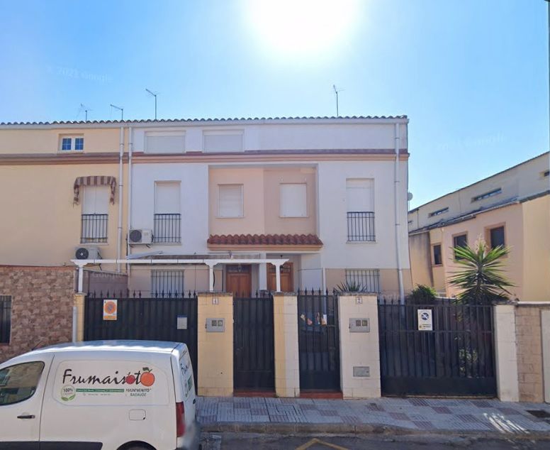 Einfamilien-Reihenhaus zum verkauf in Calle Castaño, 4