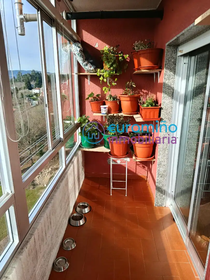 Terraza de Piso en venta en A Cañiza   con Calefacción, Trastero y Amueblado