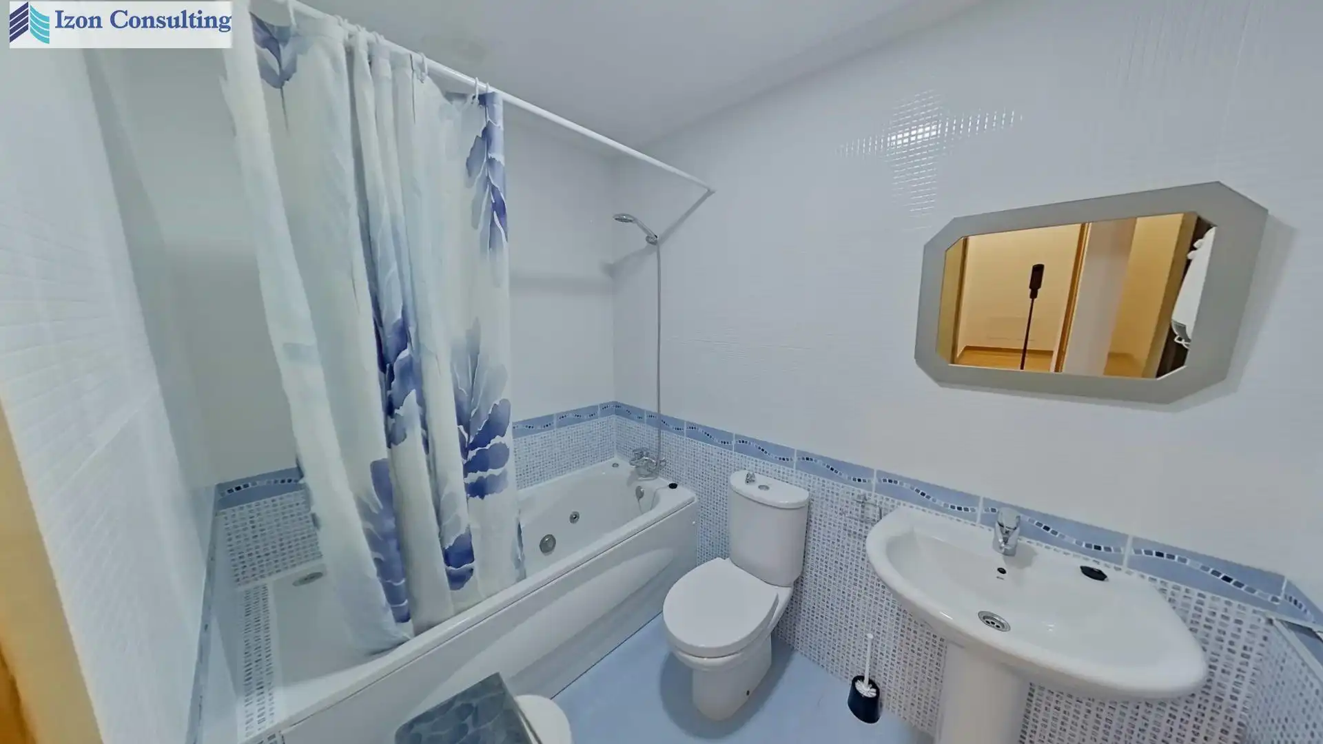 Baño de Piso en venta en Balazote con Calefacción, Parquet y Terraza