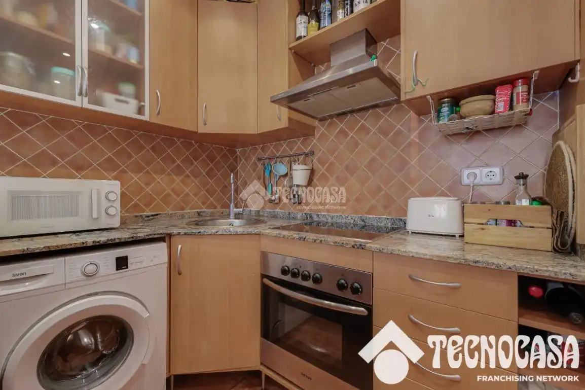 Appartamento con balcone in vendita a Ciutat Vella, imagen 8