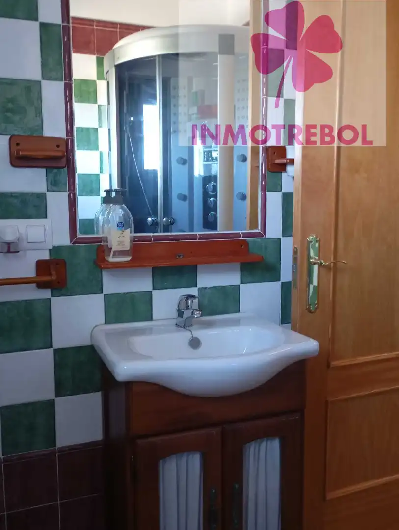Bathroom of Houses for sale in Carrión de los Céspedes  with Air Conditioner, Heating and Private garden