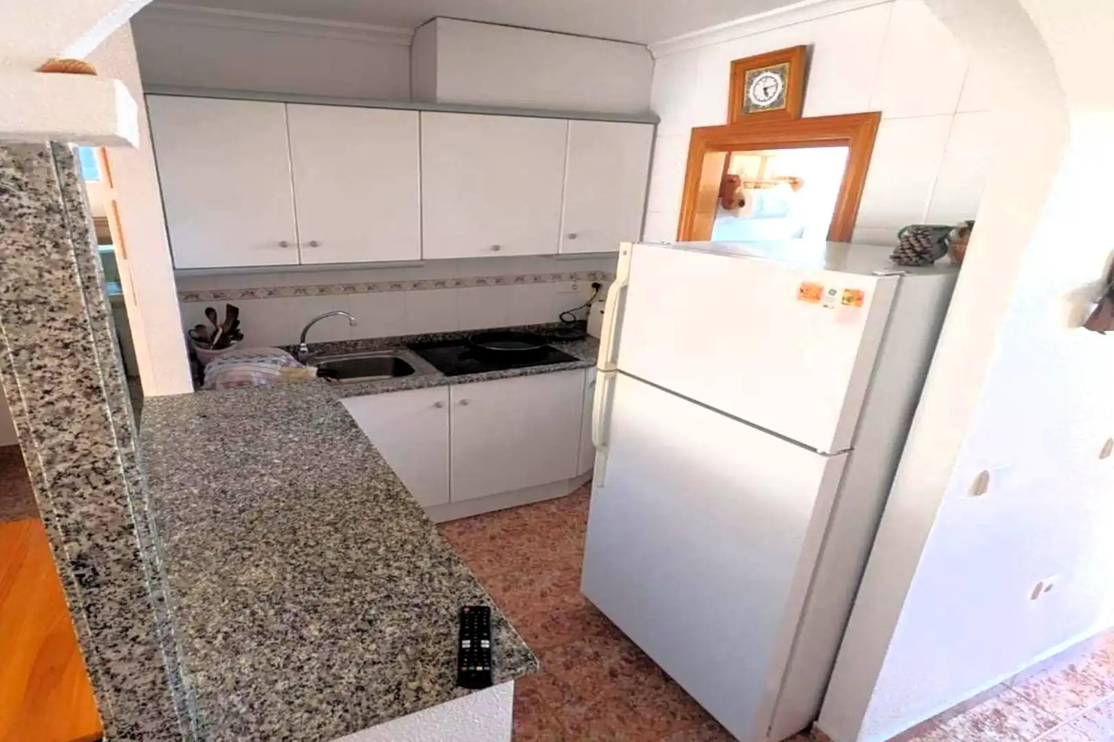 Cocina de Apartamento en venta en Torrevieja con Aire acondicionado, Calefacción y Amueblado