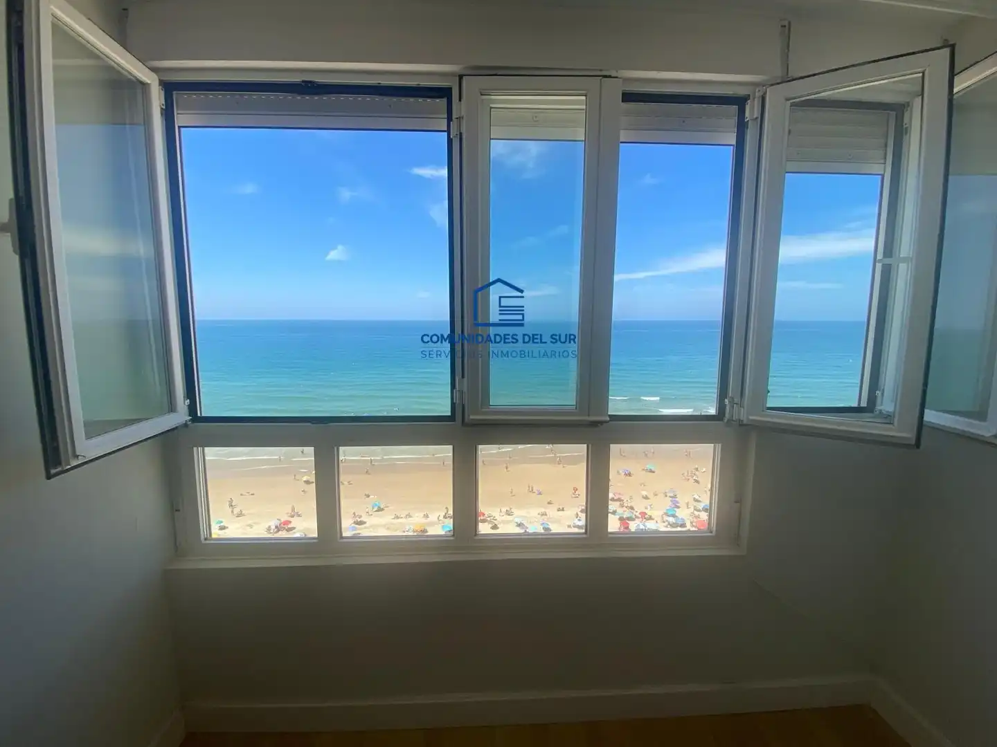 Exterior view of Flat for rent in Cádiz  with Furnished