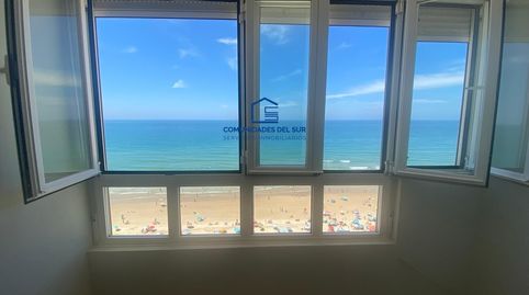 Photo 3 of Flat for rent in Paseo Marítimo - San José - La Laguna, Cádiz Capital