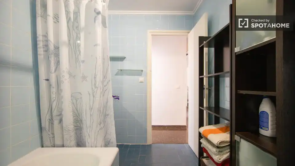 Zimmer in El Cabanyal - El Canyamelar