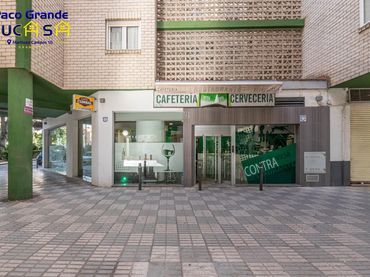 Local comercial en venda a Calle PROFESOR FRANCISCO DALMAU 11