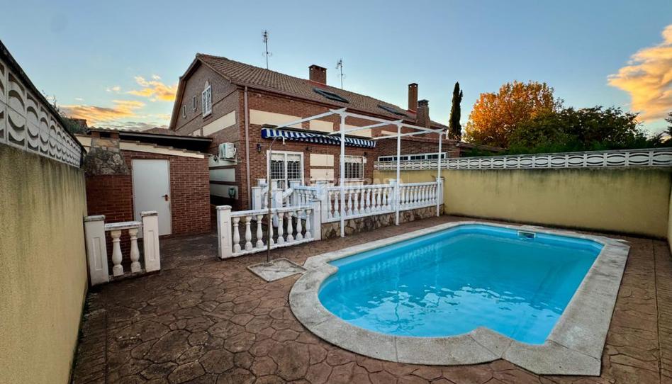 Foto 1 de Casa adosada en venta en Villanueva de la Torre, Guadalajara