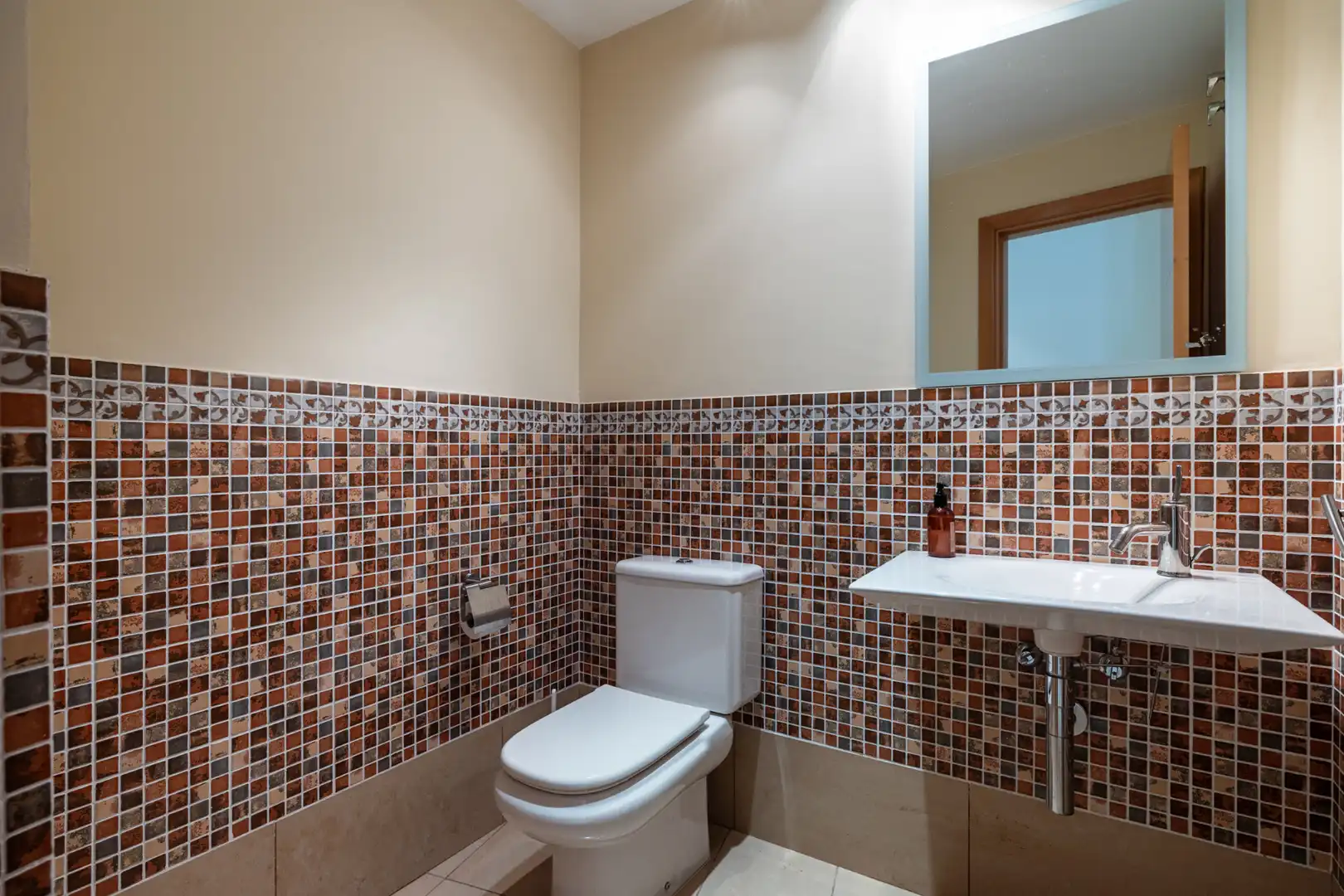 Office space with lift for sale in Calle Hernán Pérez de Grado 20, imagen 21