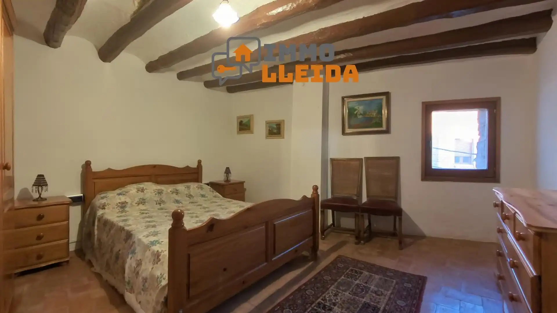 Casa adosada en venda en Montoliu de Segarra amb Moblat