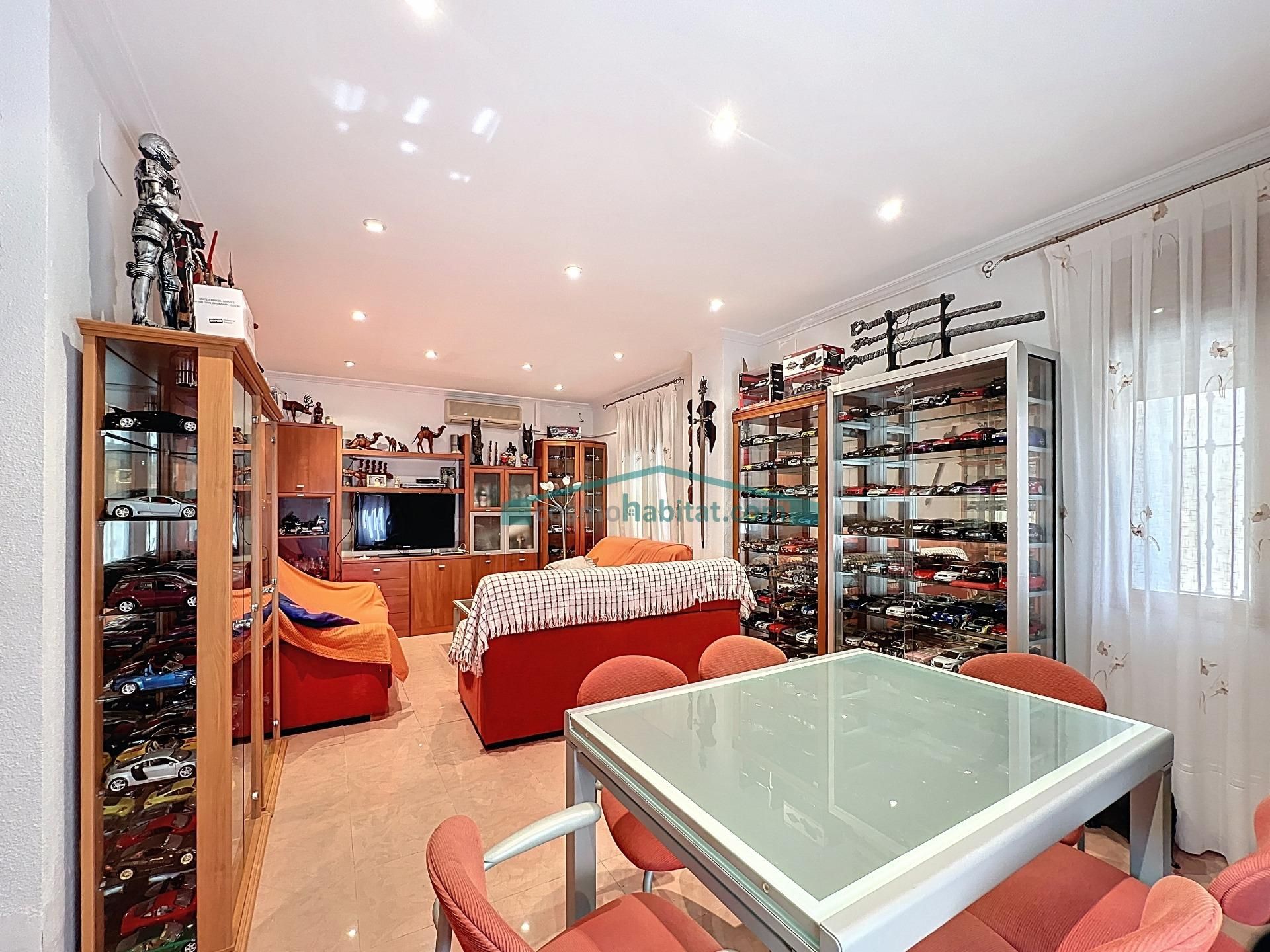 Living room of House or chalet for sale in Algímia de Alfara  with Air Conditioner, Terrace and Balcony