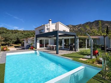 Casa con piscina en venta en Palau-saverdera