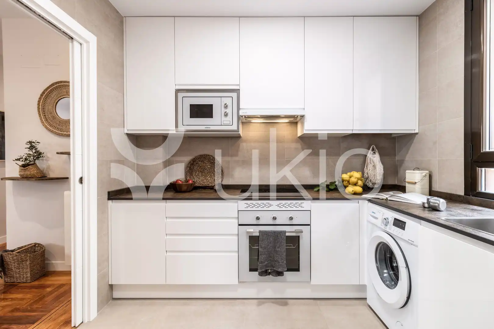 Apartament amb ascensor de lloguer a Calle de Viriato, imagen 3
