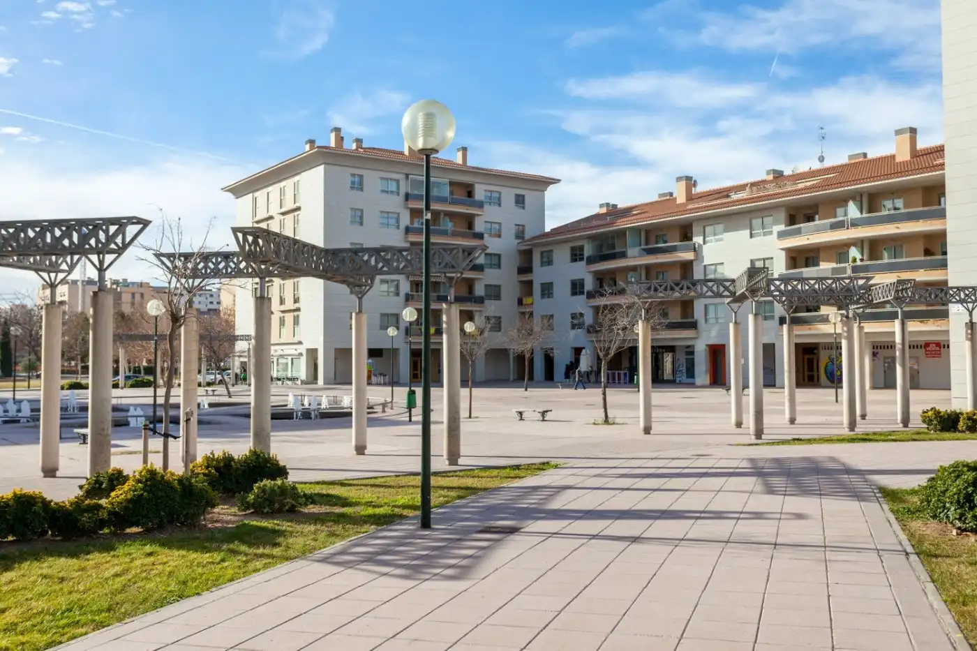 Exterior view of Detached homes for sale in Zaragoza  with Air Conditioner, Heating and Private garden