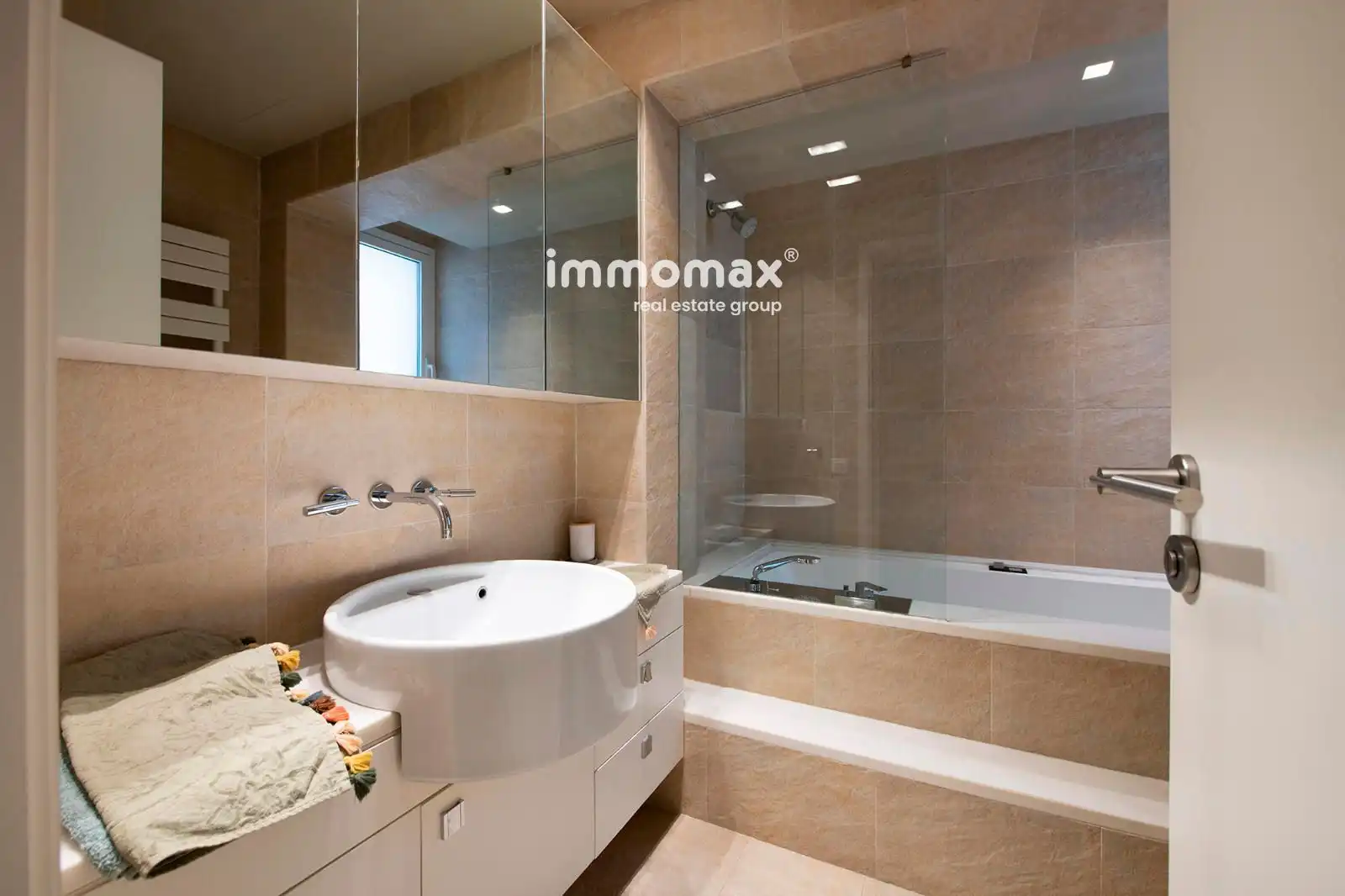 Baño de Casa o chalet en venta en Barcelona con Aire acondicionado, Calefacción y Terraza