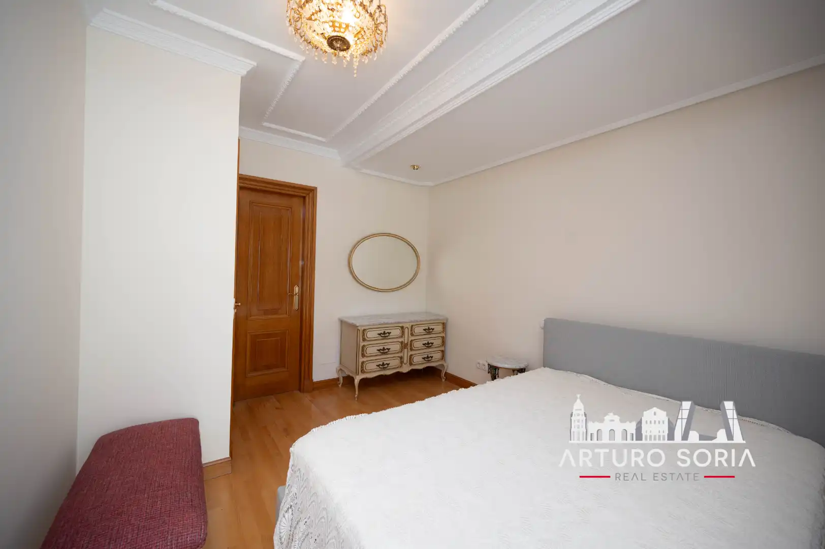 Schlafzimmer von Wohnung zur Miete in Madrid mit Klimaanlage, Heizung und Terrasse