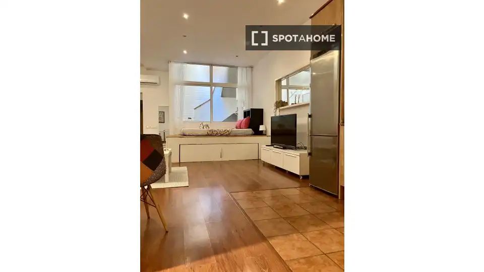 Flat with terrace to rent in Sants - Montjuïc, imagen 4