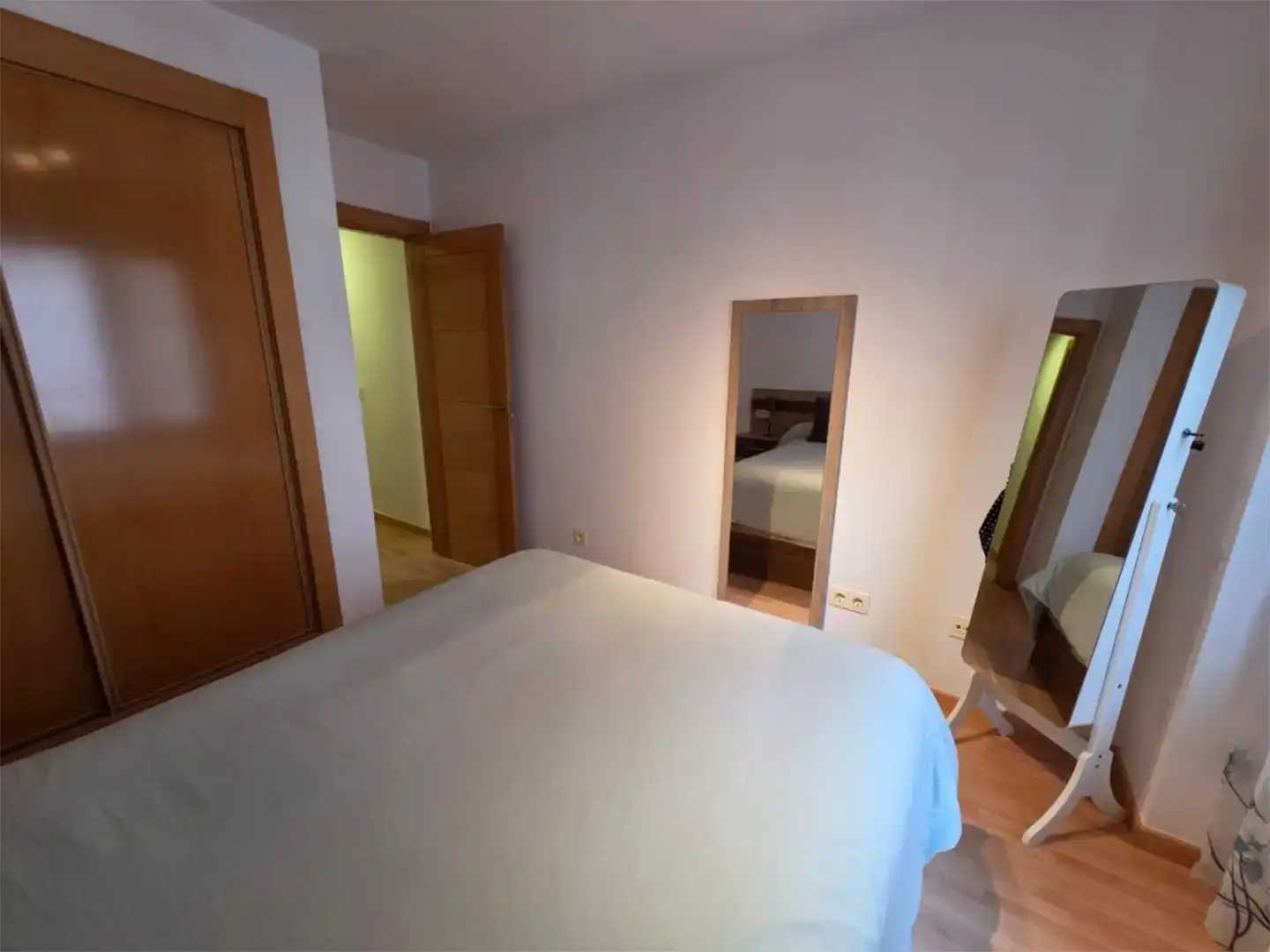 Habitación de Piso en venta en Monda con Parquet y Amueblado