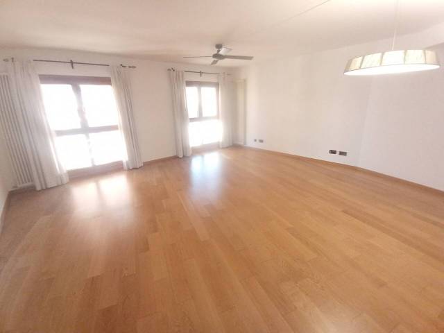 Piso en Venta en Parque Ribalta - Plaza de Toros