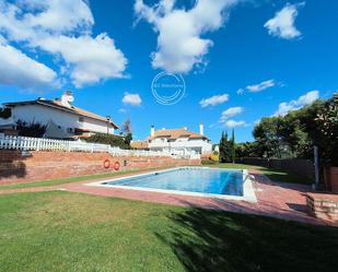 Piscina de Casa o xalet en venda en Santa Susanna amb Aire condicionat, Traster i Piscina